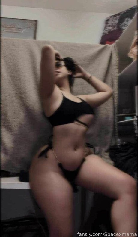 Nikitta Montilla adult star images