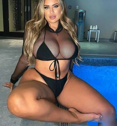 Hannah Olivia pornographic actress pictures