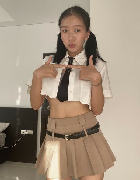 lil kris xo nice model image