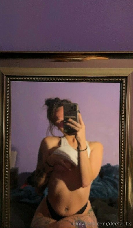 deefaults model adult images