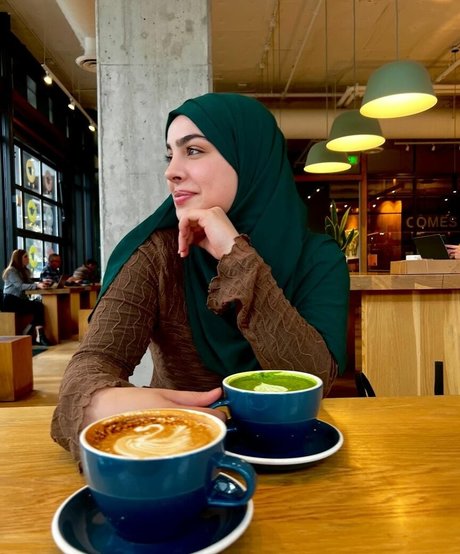 amanamalk1 nude pornstar images