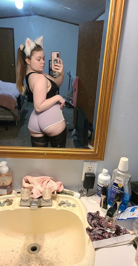 mscheyo free actress pics