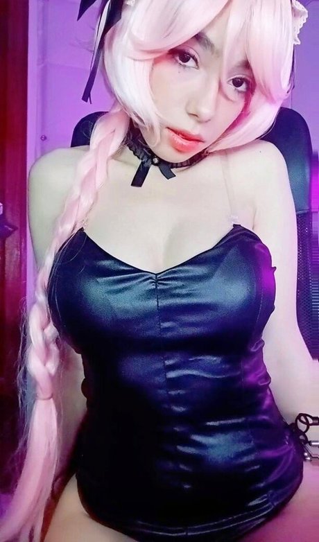 Aiko ASMR model hot img