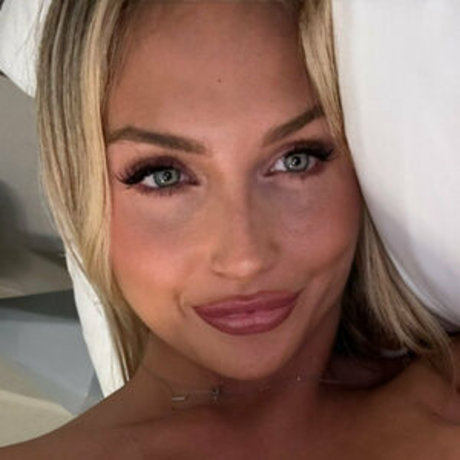 Blairbbyxo beautiful star photo