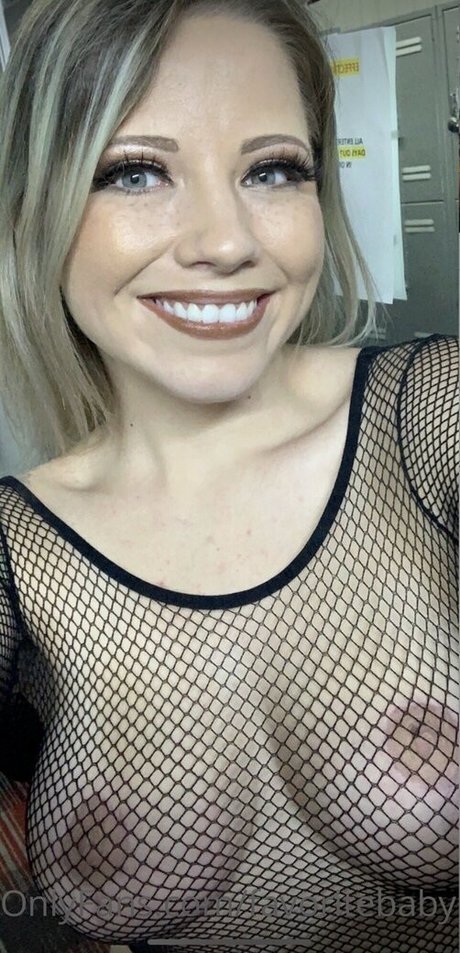 Marcy Nicole Smith model top img