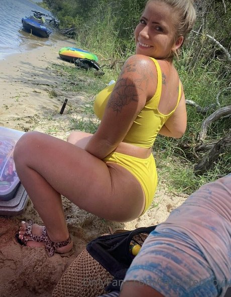 Marcy Nicole Smith model high quality img