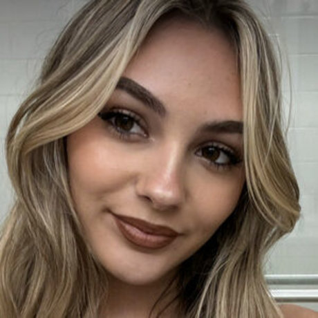 emmacaulfield18 model xxx img