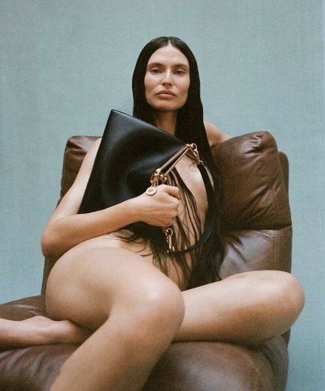 Bianca Balti actress img