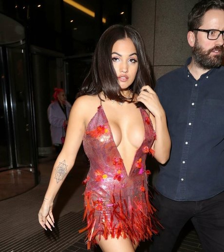 Mabel McVey sex model archive