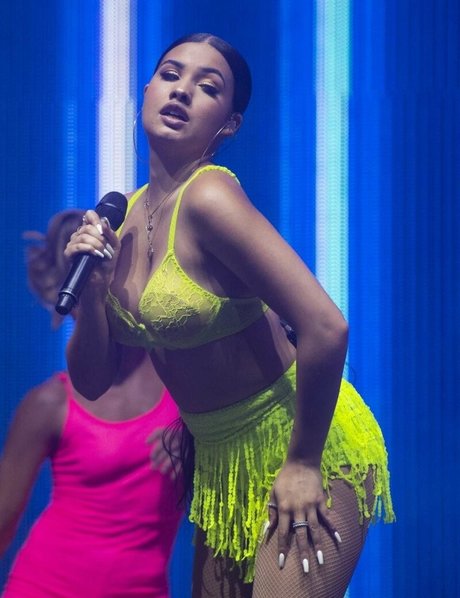 Mabel McVey exclusive pornstar galleries