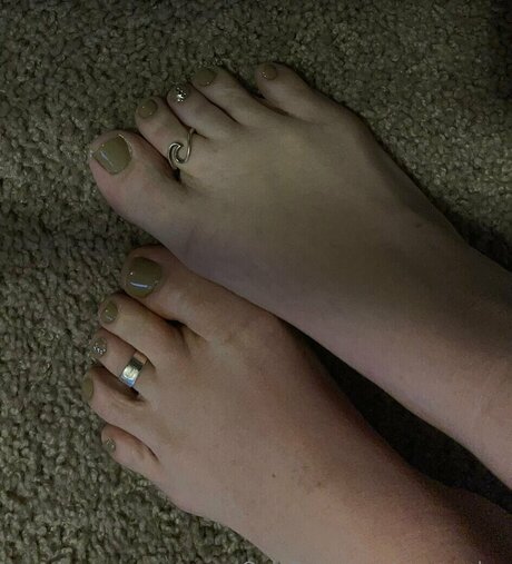 Emrrowley star top photos