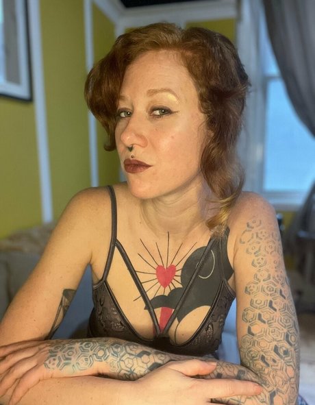 chikitina xox nice pornstar picture