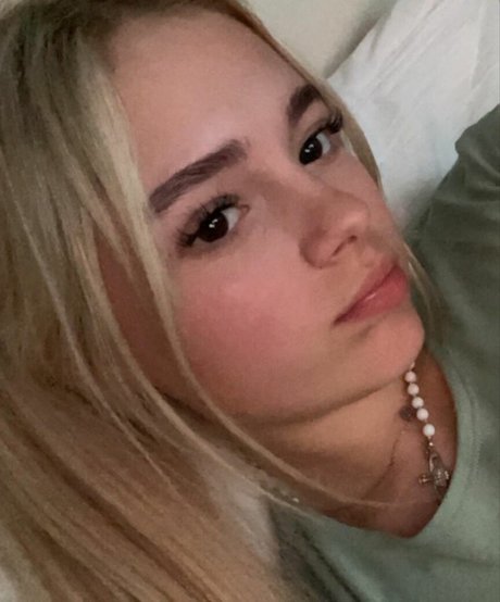 Brooke Marsden model high quality galleries