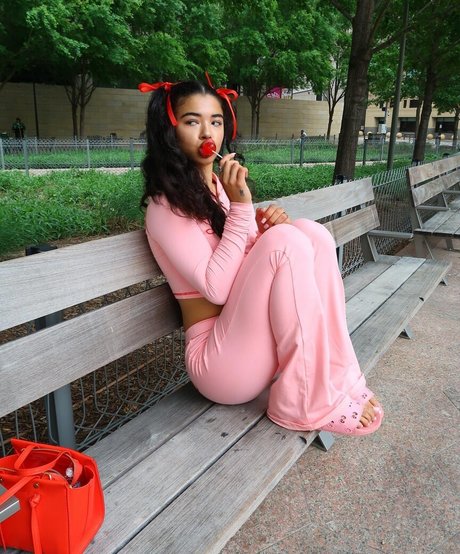 Journi Carr star best pictures