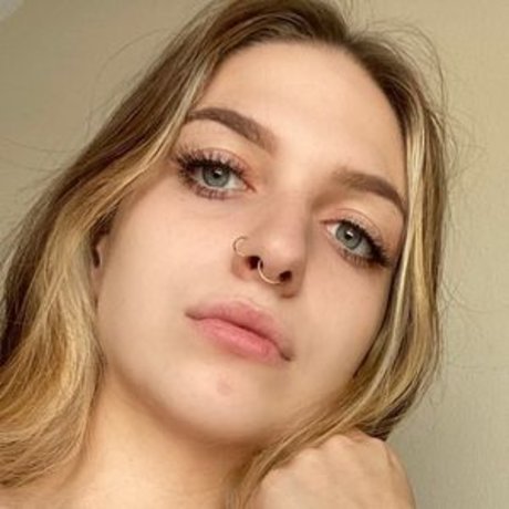 Carlycoxx star hd picture