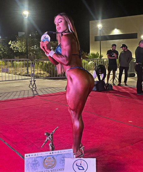 Lilian Nava Ruiz art star galleries