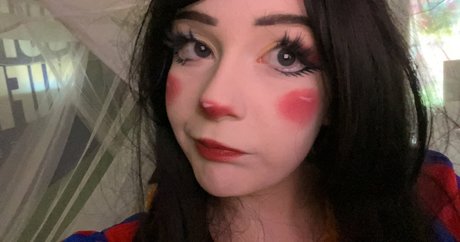 shelbypng naked model pictures