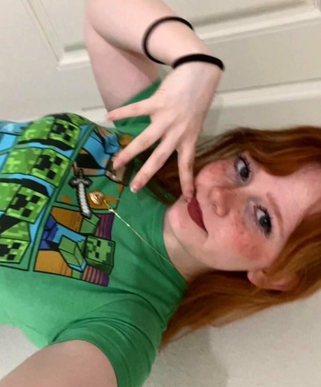 shelbypng nudes actress photos