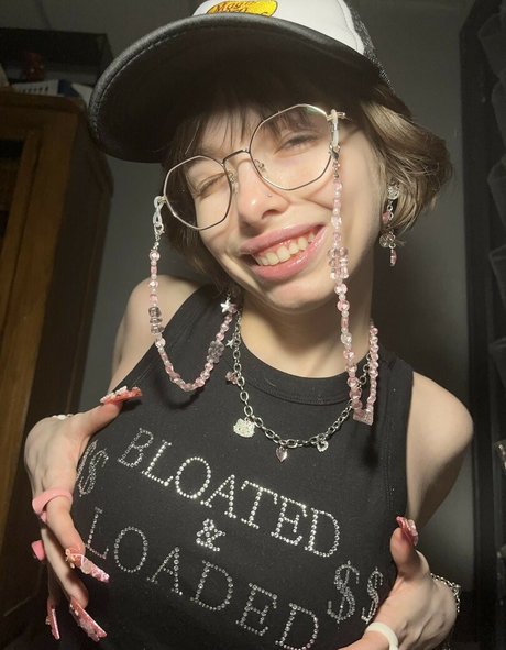 tranny onlyfans perfect pic