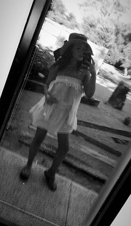 Darcy Buchan star naked gallery