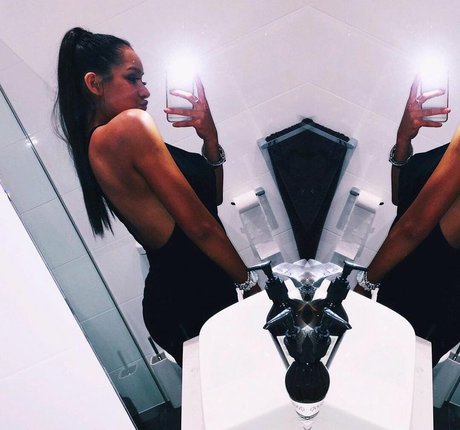 Tiana Paea star adult photos