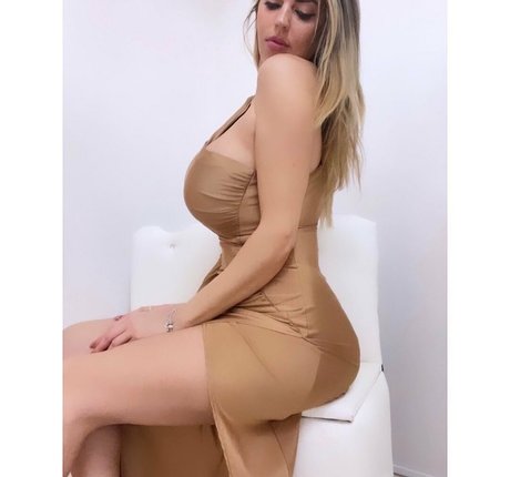 Anna Riano top actress picture