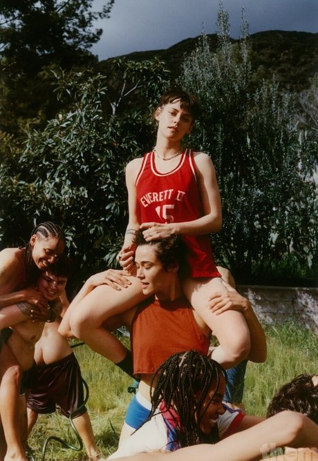 Katy O Brian model naked photo