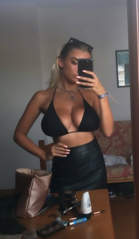 Lucy Cartlidge adult star image