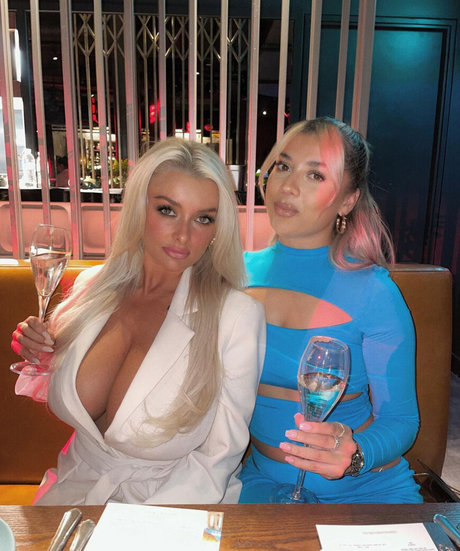 Lucy Cartlidge pretty star img