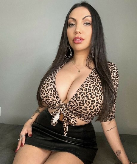 Crueltyfreecurves perfect pornstar galleries