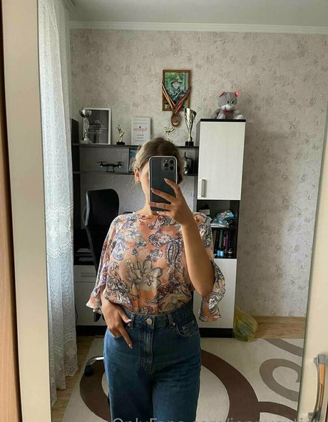 jennycutiee model best img