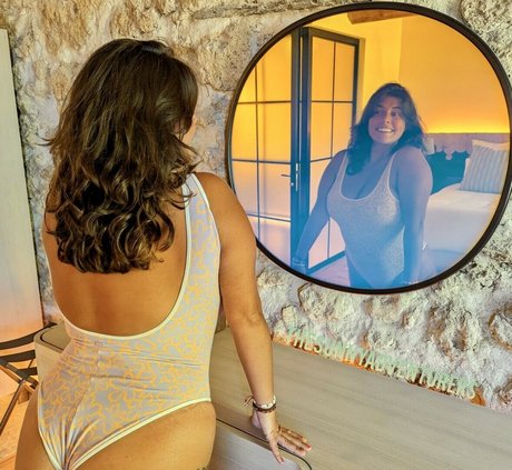 Milla Chats star adult gallery