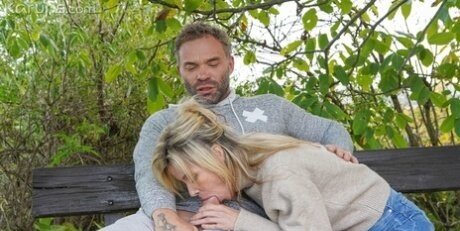 Bimbo Barbi model naked picture