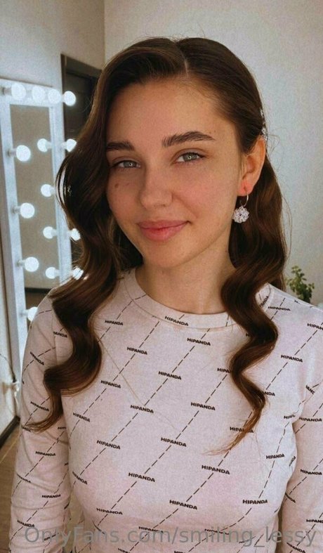 shiny jessy model beautiful gallery