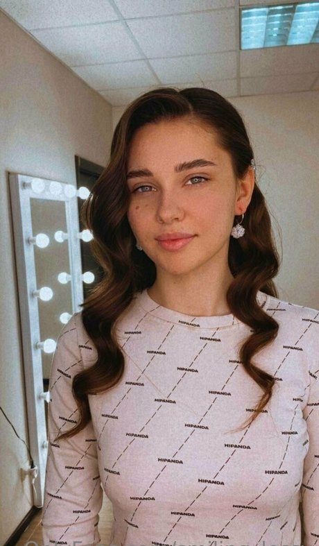 shiny jessy erotic star pics