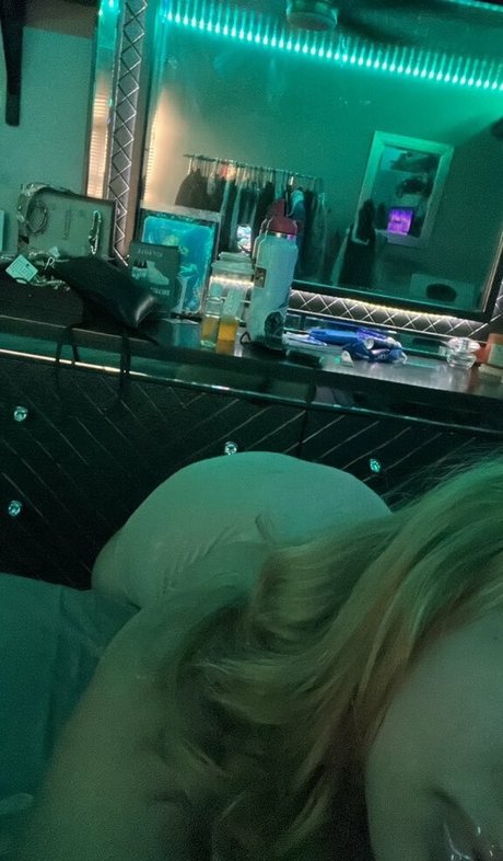 Sophialaurrren pornstar img