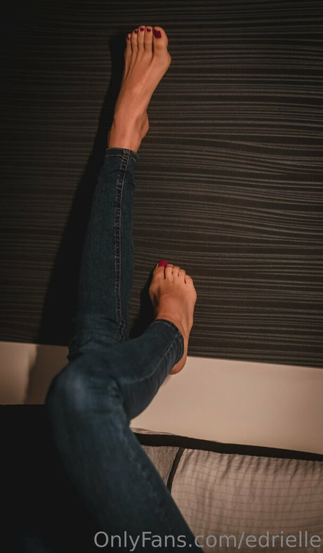 edrielle pretty star archive