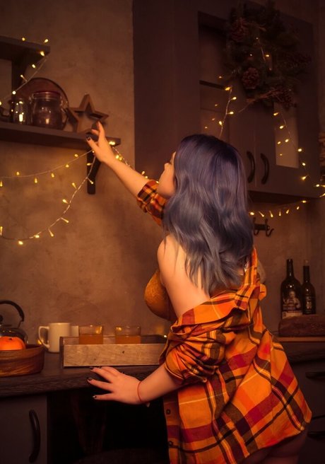 tulesha sex model pics