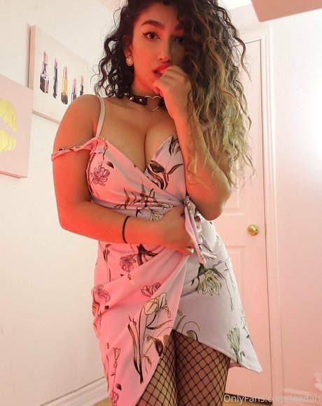 Leedah nice model pictures