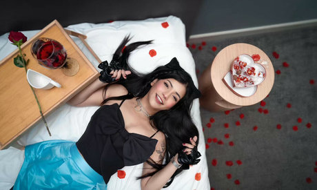 Saaniyax top model pics