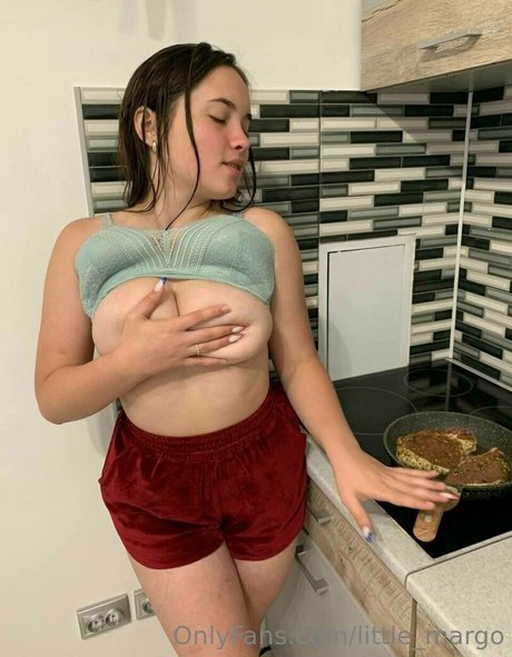 little margo exclusive model pics