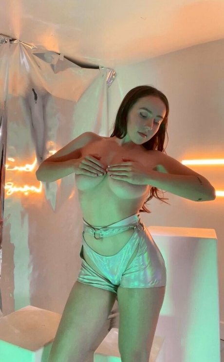 savannahxxx hd pornstar pic