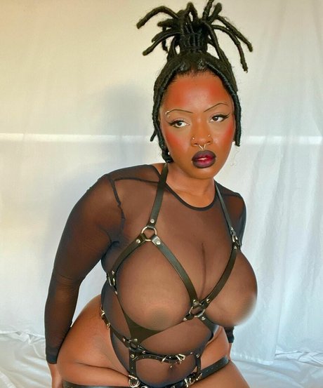 Jacinda perfect star images