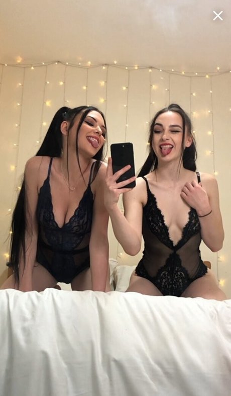 famous gay onlyfans art naked galleries