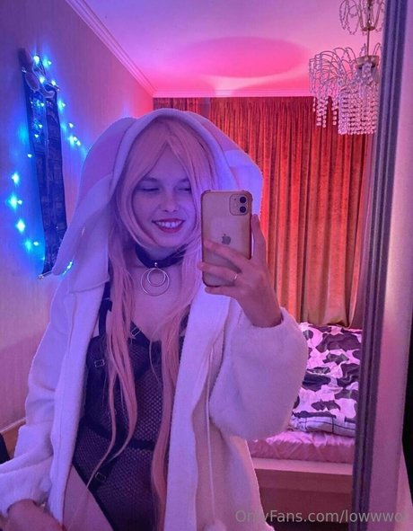 bubbleannie exclusive model photo