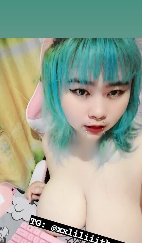 Luna Drei high quality model gallery