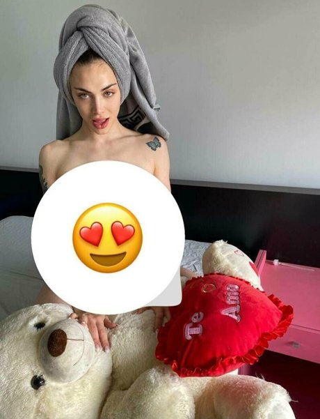 ornellaturri sex actress pic