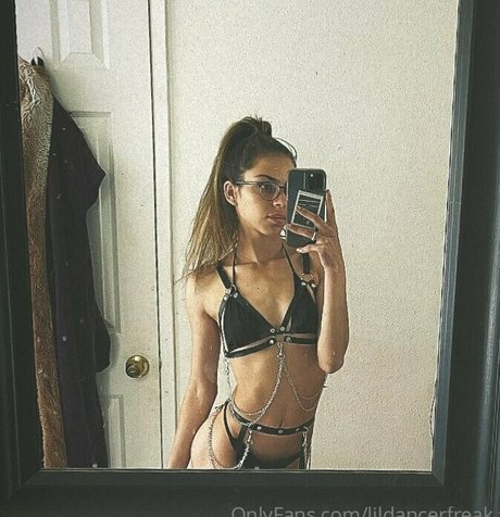lildancerfreak model adult pics