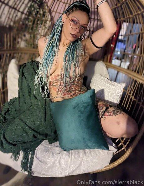 sierrablack sexy actress photos