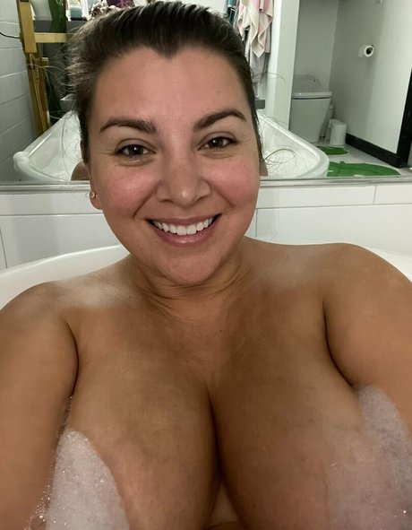 missboom90 hd model pic